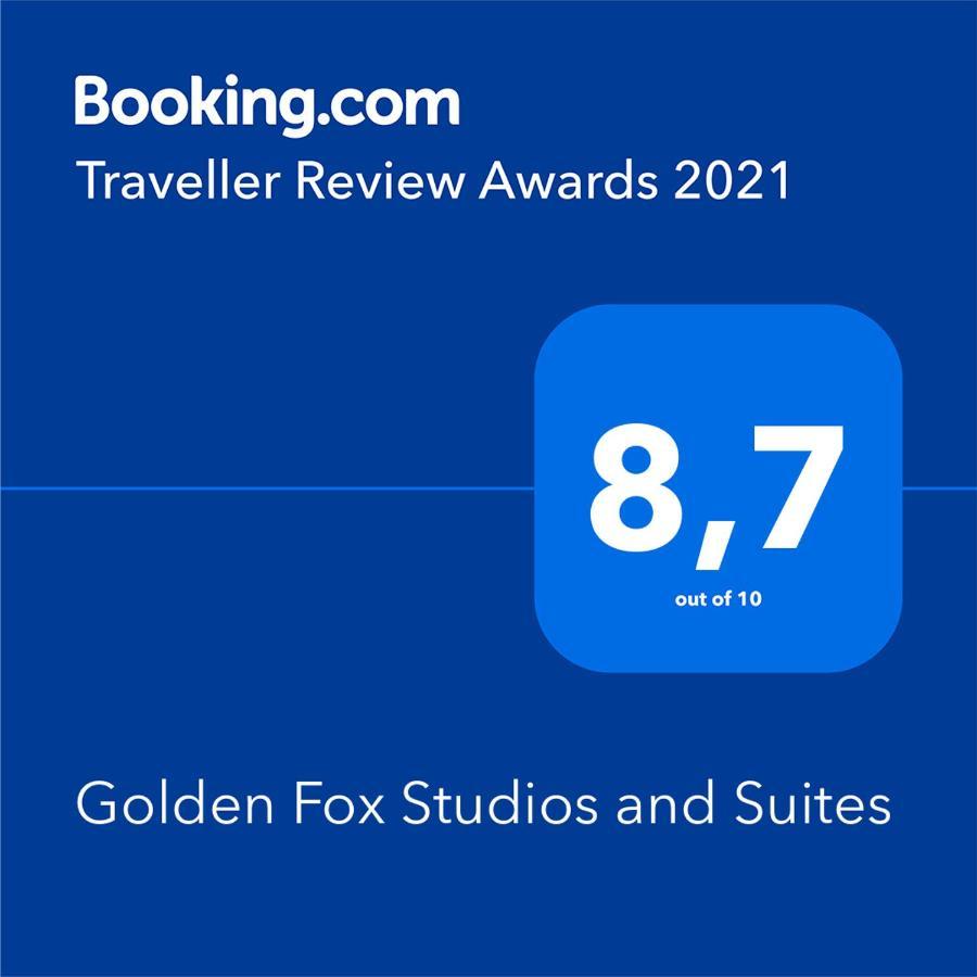 Golden Fox Studios And Suites Lákones Extérieur photo